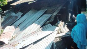 রাজাপুরে প্রধানমন্ত্রীর কাছে বসতঘর চেয়ে মুক্তিযোদ্ধা পত্নীর আকুতি