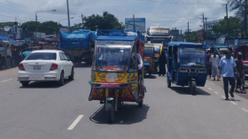বরিশালে বিএনপির গণসমাবেশ: এবার থ্রি-হুইলার বন্ধের ঘোষণা