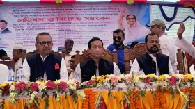 এমপি ফিরোজের বিরুদ্ধে এক মঞ্চে বাউফল আ. লীগ