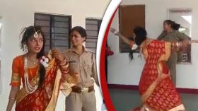 স্বামী থাকবে, প্রেমিককেও চাই: দুই বিয়ের দাবিতে থানায় হাজির তরুণী