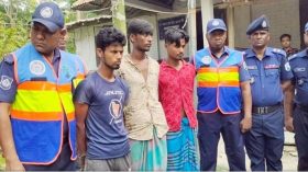 অপহরণের ১০ ঘণ্টা পর দুই জেলে উদ্ধার, গ্রেফতার ৩