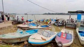 বরিশালে স্পিডবোট ঘাট দখলে মরিয়া একটি গ্রুপ!