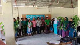 আমতলীতে শিক্ষক পরিবারের বিরুদ্ধে ১০ ছাত্রীকে মল-মূত্র খাওয়ানোর অভিযোগ