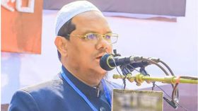 প্রস্তাবিত বাজেটে সাধারণ মানুষের কোনো কল্যাণ হবে না : চরমোনাই পীর