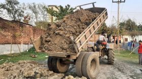 বিদ্যালয়ের মাঠ ভরাট দেখিয়ে সরকারি টাকা আত্মসাৎ