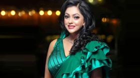 ‘অশালীন’ ভাষা ব্যবহার করে তোপের মুখে নিপুণ