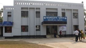 চাঁদা না দেওয়ায় সন্ত্রাসীদের আগুনে দগ্ধ হোটেল ম্যানেজারের মৃত্যু