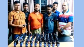 পিকআপে ফেনসিডিল দেওয়ার সময় ২ কারবারি গ্রেপ্তার