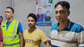 বরগুনায় র‌্যাব পরিচয়ে প্রতারণা, আটক ১