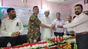 মঠবাড়িয়ায় স্মার্ট জাতীয় পরিচয়পত্র বিতরণের শুভ উদ্বোধন করলেন এমপি