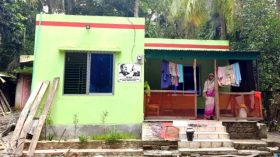 বামনায় বীর মুক্তিযোদ্ধাদের ঘর নির্মানে নয় ছয়