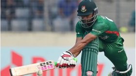 শান্তর ফিফটিতে একশ’ ছাড়াল বাংলাদেশ