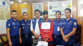 ভোলায় বিদেশি পিস্তল-গুলিসহ যুবক গ্রেফতার