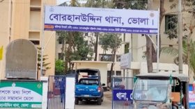 ভোলায় ছেলে থাপ্পড় দেওয়ায় বাবাকে পিটিয়ে হত্যা