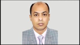 নারীর সঙ্গে ভিডিও ভাইরাল: বরগুনার সাবেক ডিসি ওএসডি