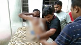 ঝালকাঠিতে আইনজীবীর চেম্বারে যাওয়ার পথে আনসার সদস্যকে কুপিয়ে জখম