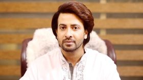 ভিসা জটিলতায় দেশেই আটকে গেলেন শাকিব