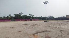 বরিশালে সরছেই না বাস টার্মিনাল, বিল তুলে নিল ঠিকাদার