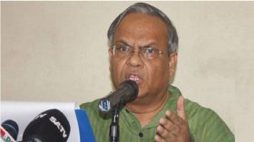 ইসিকে ভয় দেখিয়ে তপশিল ঘোষণা করা হয়েছে : রিজভী