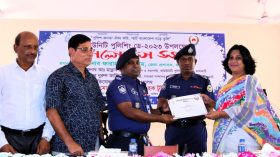 ঝালকাঠির শ্রেষ্ঠ কমিউনিটি পুলিশিং অফিসার হলেন শহিদুল আলম