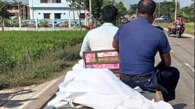 গঙ্গামতি সৈকত থেকে অজ্ঞাত ব্যক্তির মৃতদেহ উদ্ধার