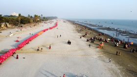 মৌসুমেই হরতাল-অবরোধে পর্যটকশূন্য কুয়াকাটা: লোকসান গুনছেন ব্যবসায়ীরা