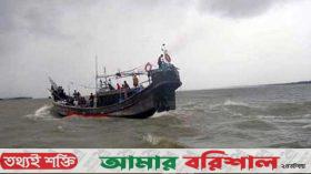 গভীর সমুদ্রে ট্রলার ডাকাতি, মাছ ও রসদ সামগ্রী লুট