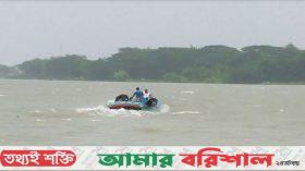 ঝালকাঠিতে ঘূর্ণিঝড় রিমালের প্রভাবে নদীর পানি বেড়েছে আড়াই ফুট