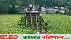 বরগুনায় সেতু ভেঙে বরযাত্রীবাহী মাইক্রোবাস খালে, ৯ জনের লাশ উদ্ধার