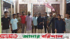 ঝালকাঠিতে মন্দির পাহারায় জামায়াত-শিবিরের নেতাকর্মীরা