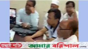 যুবলীগ নেতাকে পুলিশের কাছ থেকে ছাড়িয়ে নিলেন বিএনপি নেতারা