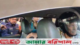 আদালত চত্বরে শাহজাহান ওমরকে জুতা-ডিম নিক্ষেপ