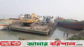 বরিশালে রাতের আঁধারে নদীর মাটি লুট