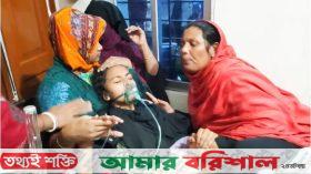 কলাপাড়ায় কোচিং করা অবস্থায় অসুস্থ হয়ে ৯ ছাত্রী হাসপাতালে