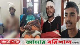 ঝালকাঠিতে খেলার মাঠ নিয়ে দ্বন্দ্ব, ছাত্রসহ ৪ জনকে কুপিয়ে জখম
