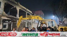 ভোলায় ভেঙে ফেলা হলো শেখ মুজিবের ম্যুরাল