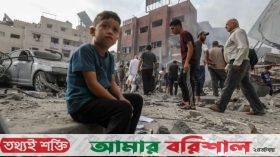 পূর্ণমাত্রার গণহত্যায় কাঁদছে গাজা