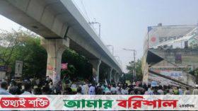 দ্বিতীয় দিনের মতো শাহবাগে ছাত্র-জনতা, যান চলাচল বন্ধ