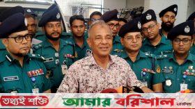 মামলা বাণিজ্যের সঙ্গে জড়িত কাউকে ছাড় নয়: স্বরাষ্ট্র উপদেষ্টা