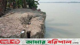 ৫০ বছর ধরে সুগন্ধা নদীতে ভাঙন,রোধে নেওয়া হয়নি কোন ব্যবস্থা