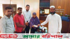 প্রেমে ব্যর্থ হওয়া শিকলবন্দি মামুনের চিকিৎসার দায়িত্ব নিলেন ইউএনও