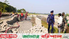 দুমকিতে ফসলি জমিতে গড়ে ওঠা অবৈধ ইটভাটা উচ্ছেদ