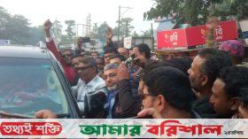 কেন্দ্রীয় যুবদল নেতা মোনায়েম মুন্নাকে শুভেচ্ছা 