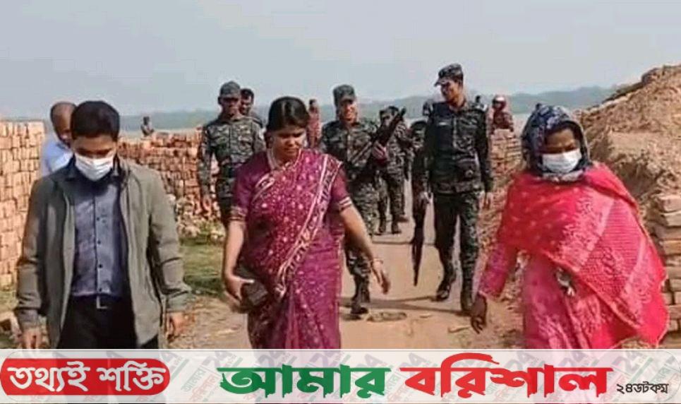 ঝালকাঠিতে লাইসেন্সবিহীন ৫টি ইটভাটা গুঁড়িয়ে দিল প্রশাসন