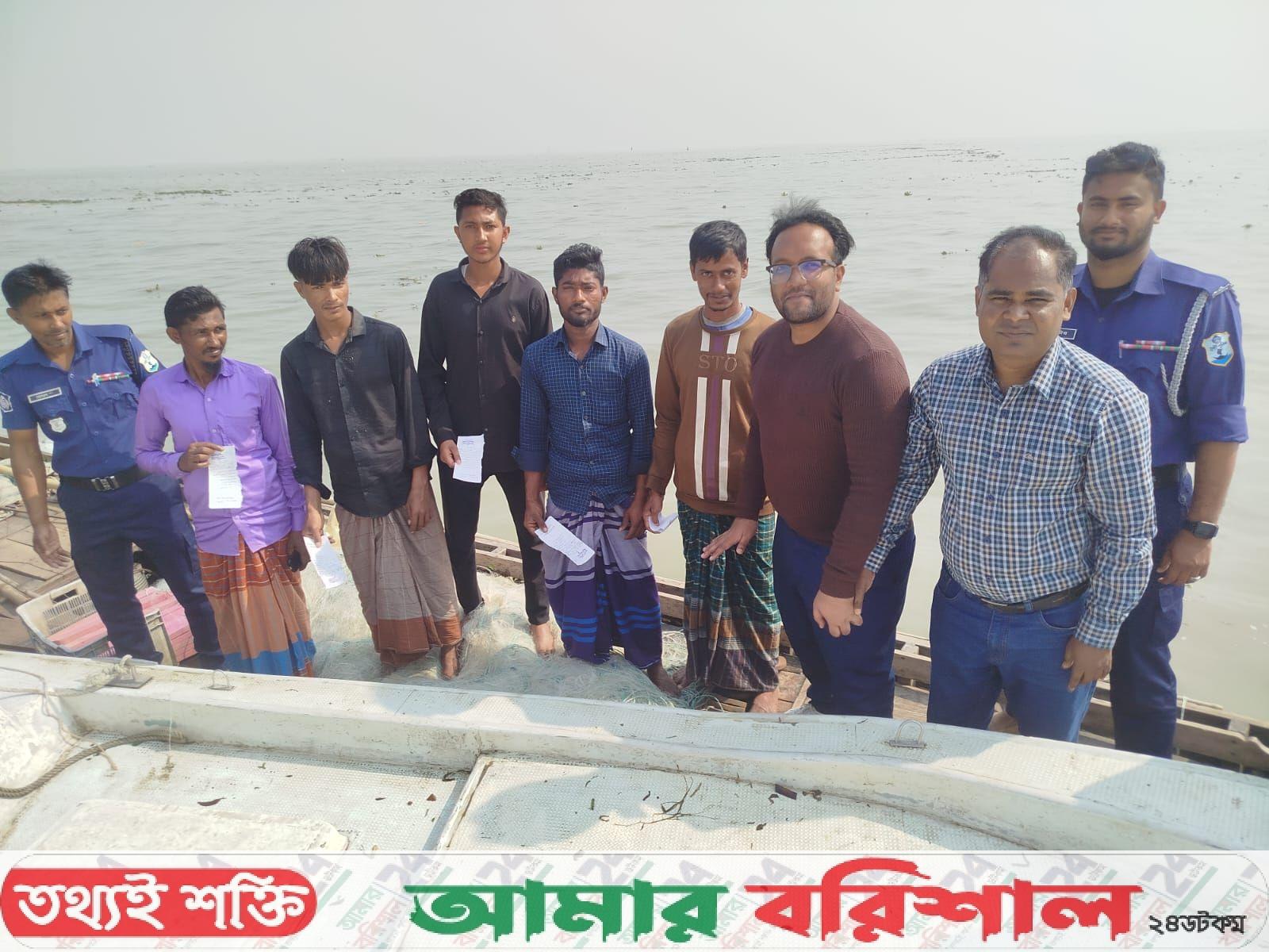 হিজলায় কারেন্ট জাল সহ ৬ জেলে আটক