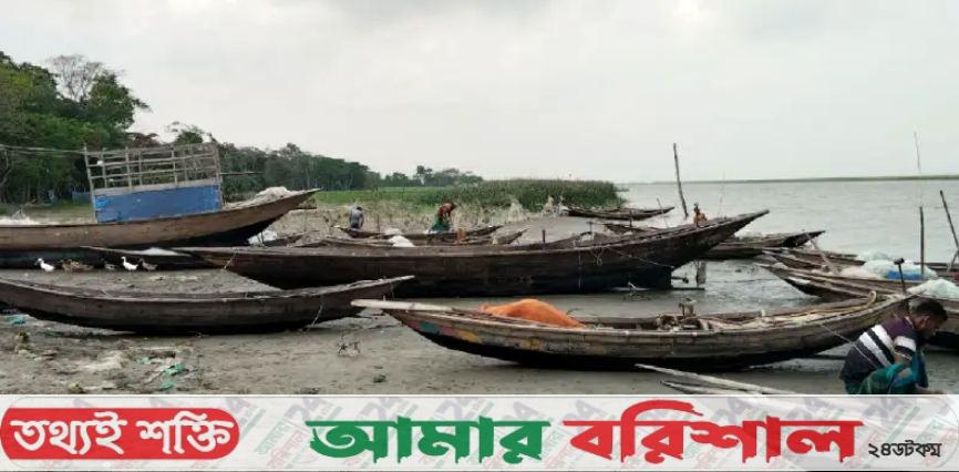 নিষেধাজ্ঞার ১৫ দিনেও জেলেদের হাতে পৌঁছায়নি খাদ্য সহায়তার চাল
