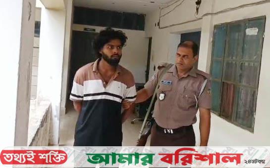 বরিশালে নিষিদ্ধ ঘোষিত ছাত্রলীগের কর্মী আসিফ আটক