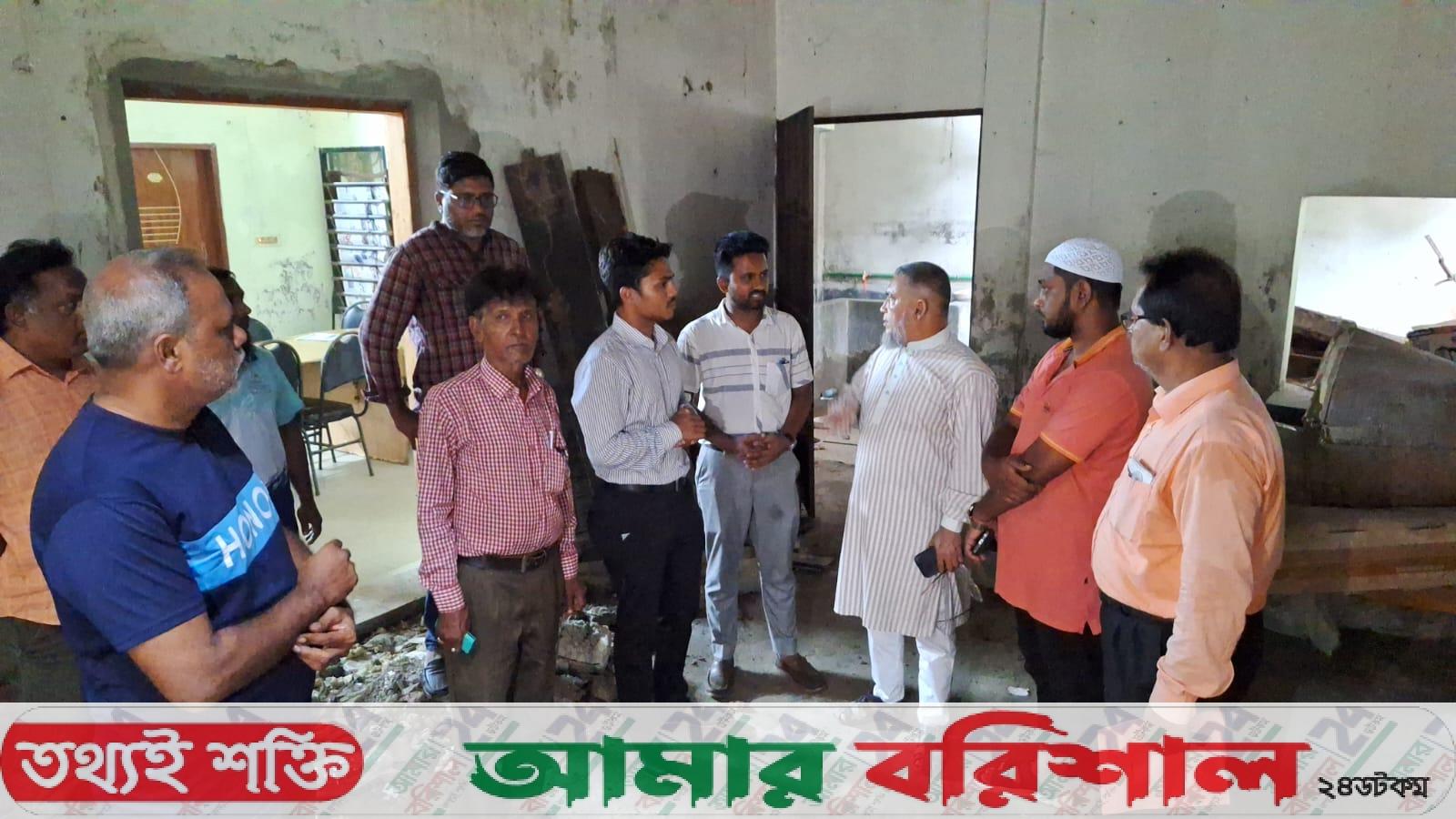 বরিশাল প্রেসক্লাবের উন্নয়নে বিসিসি প্রশাসক শিরীন,পরিকল্পনা বাস্তবায়নে প্রকৌশলীদের পরিদর্শন