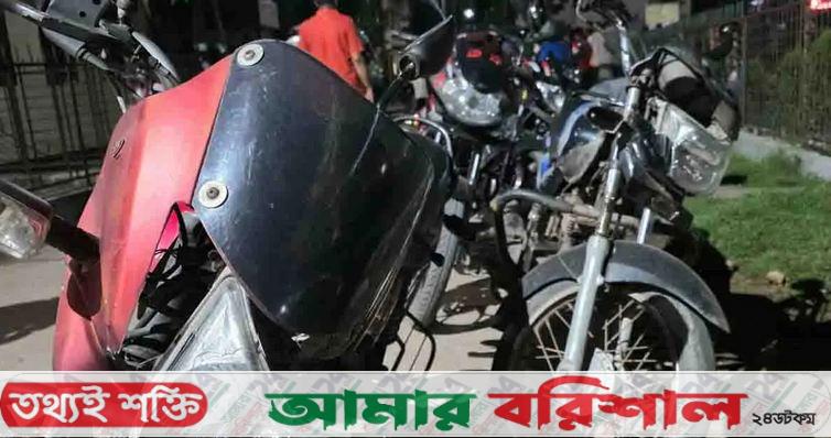 বাউফলে বিএনপির মিছিলে হামলা, ব্যাপক ভাঙচুর