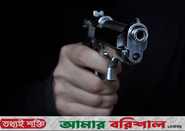 ঝালকাঠিতে ৩৩ আগ্নেয়াস্ত্রের লাইসেন্স বাতিল